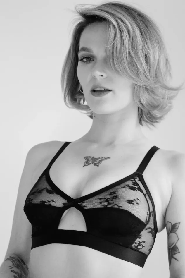 Hopeless Lingerie Vibrators Leona Bralette