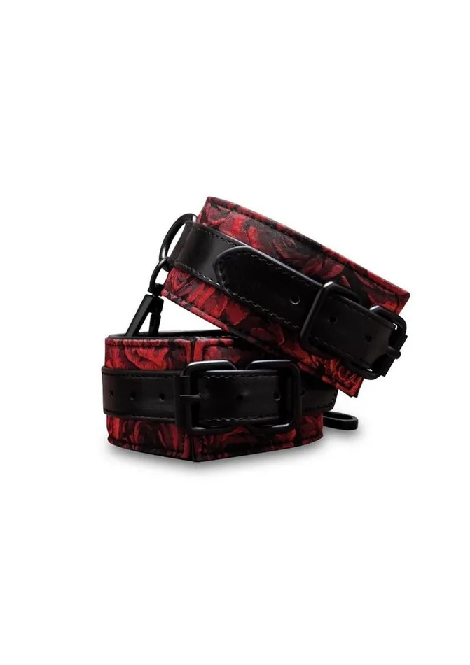 Secret Kisses Couples Secret Kisses Rosegasm Buckle Cuffs with Satin Blindfold Secret Kisses Couples Secret Kisses Rosegasm Buckle Cuffs with Satin Blindfold